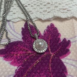 Pavé Diamonds Pearl Pendant Silver Womens Necklace David Yurman